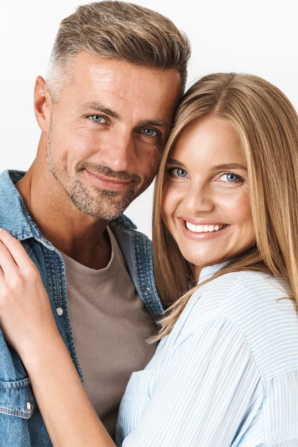 A middle-aged couple with beautiful skin. Get Plasma Gel 3D treatment from Don D. Fisher, D.O. at The BEST Program in Fort Lauderdale.